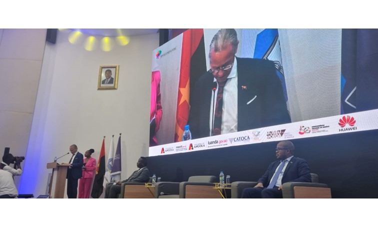 UJES PARTICIPA NO VII ENCONTRO INTERNACIONAL DA EADPLP