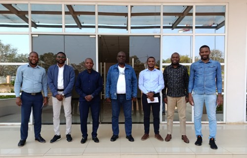UJES RECEBE EQUIPA TÉCNICA DE APOIO DO PROJECTO TEST PARA LEVANTAMENTO DE FERRAMENTAS TECNOLÓGICAS
